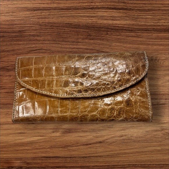 unbranded Handbags - Crocodile Embossed Leather Wallet Clutch Snap Closure Card Holder‎